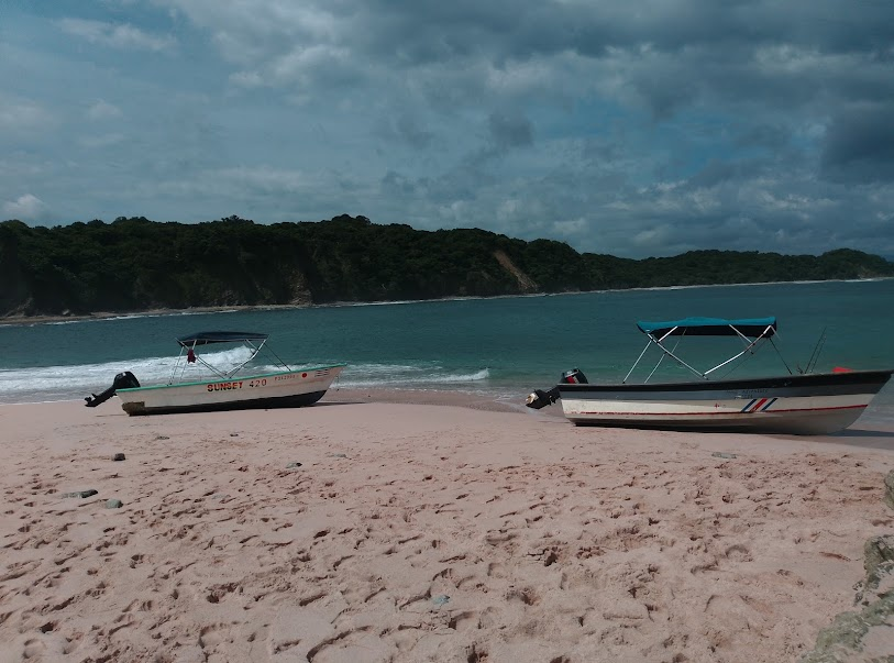 Pink Sand Island Tour